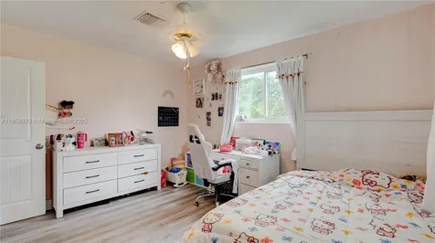 651 NW 15th Street Homestead FL 33030