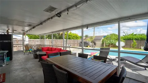 651 NW 15th Street Homestead FL 33030