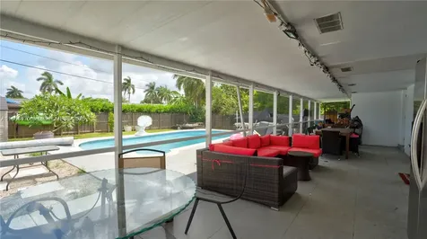651 NW 15th Street Homestead FL 33030