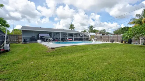651 NW 15th Street Homestead FL 33030