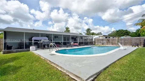 651 NW 15th Street Homestead FL 33030