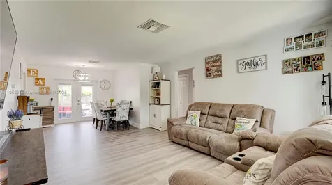 651 NW 15th Street Homestead FL 33030