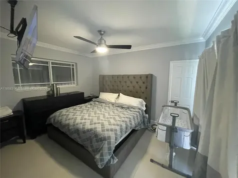 801 Oriole Avenue Miami Springs FL 33166