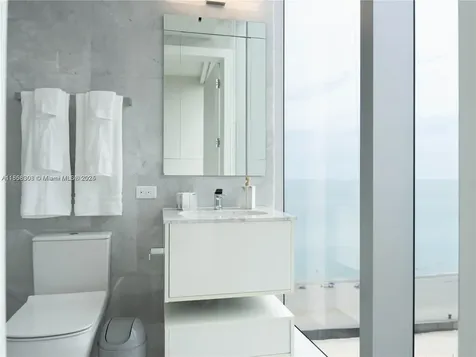 18501 Collins Avenue Sunny Isles Beach FL 33160