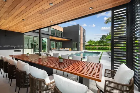 1960 NE 197th Terrace Miami FL 33179