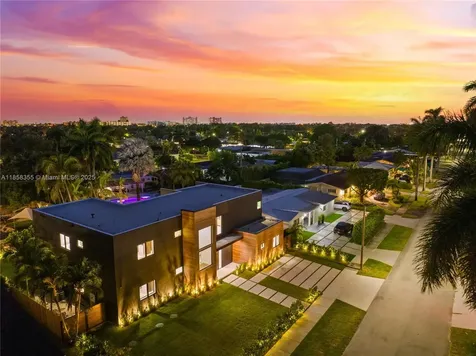 1960 NE 197th Terrace Miami FL 33179