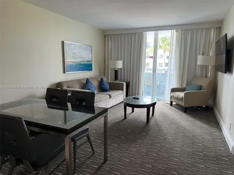 2670 E Sunrise Boulevard Fort Lauderdale FL 33304