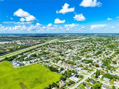 30090 SW 147th Court Homestead FL 33033