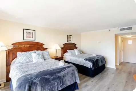 19201 Collins Avenue Sunny Isles Beach FL 33160