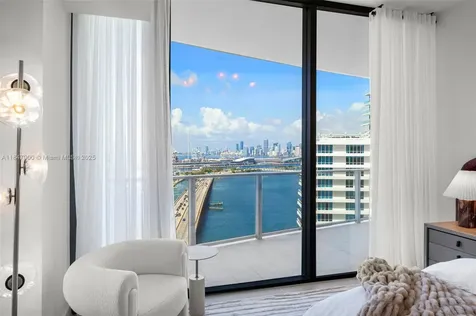 Miami Beach FL 33139