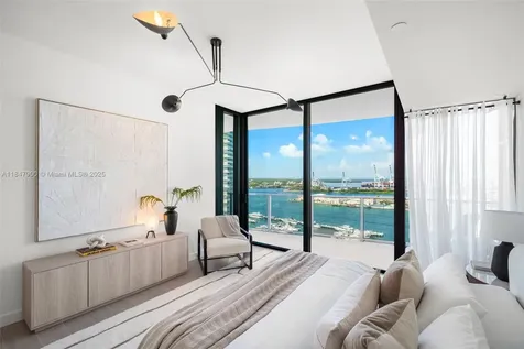 Miami Beach FL 33139