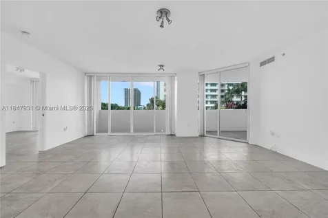 1881 79th St Causeway North Bay Village FL 33141