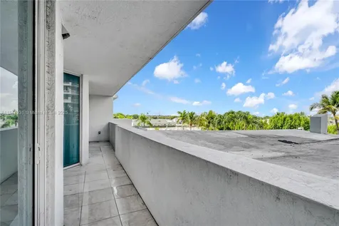 1881 79th St Causeway North Bay Village FL 33141