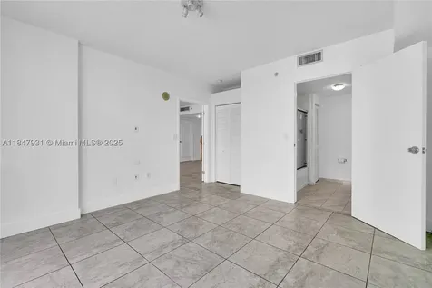 1881 79th St Causeway North Bay Village FL 33141