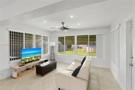 8560 NW 16th Street Pembroke Pines FL 33024