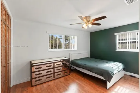 8560 NW 16th Street Pembroke Pines FL 33024
