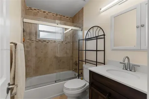 8560 NW 16th Street Pembroke Pines FL 33024