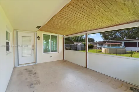 8560 NW 16th Street Pembroke Pines FL 33024