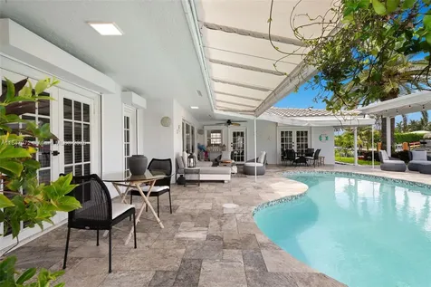 2681 NE 9th Court Pompano Beach FL 33062