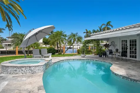 2681 NE 9th Court Pompano Beach FL 33062