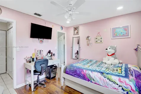 13554 SW 48th Terrace Miami FL 33175