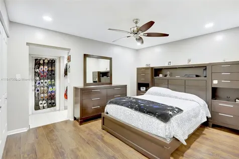 13554 SW 48th Terrace Miami FL 33175