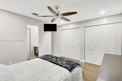 13554 SW 48th Terrace Miami FL 33175