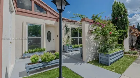 3128 NW 84th Way Sunrise FL 33351