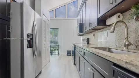 3128 NW 84th Way Sunrise FL 33351