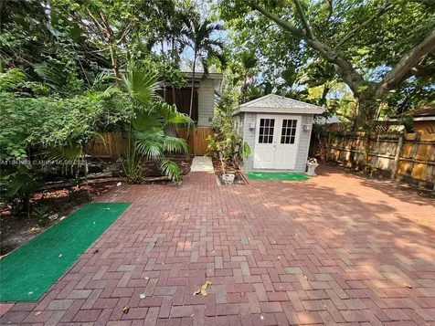 Dania Beach FL 33004