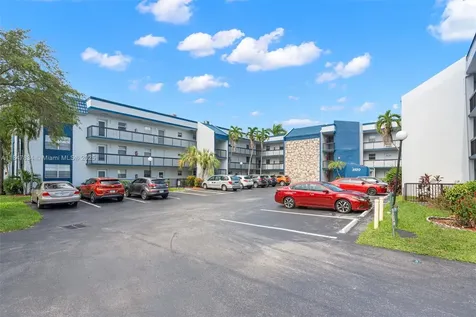 3120 Holiday Springs Boulevard Margate FL 33063