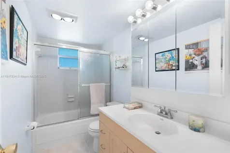 3120 Holiday Springs Boulevard Margate FL 33063