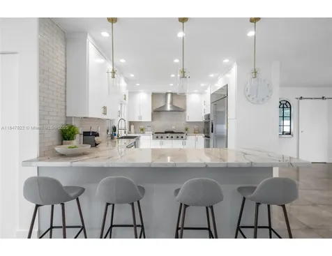 19810 NE 22nd Avenue Miami FL 33180