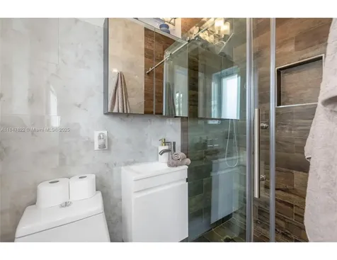 19810 NE 22nd Avenue Miami FL 33180