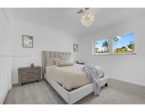 19810 NE 22nd Avenue Miami FL 33180