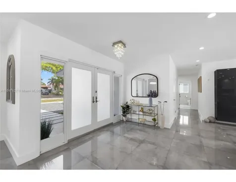 19810 NE 22nd Avenue Miami FL 33180