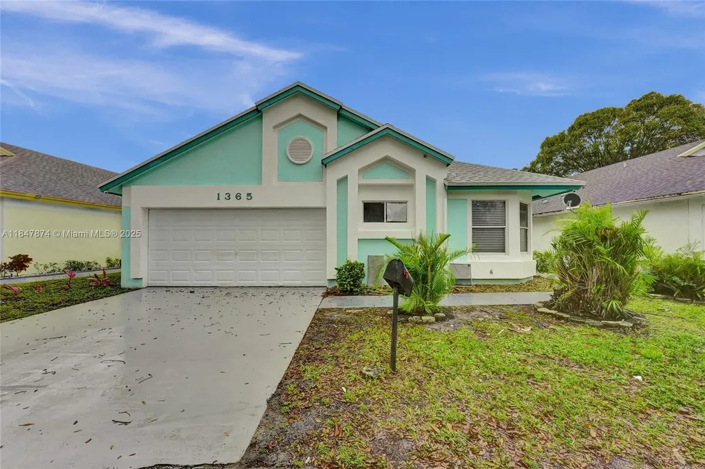 1365 W Glen Oak Road North Lauderdale FL 33068