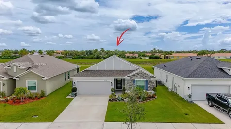 10609 SW Vasari Way Port St. Lucie FL 34987
