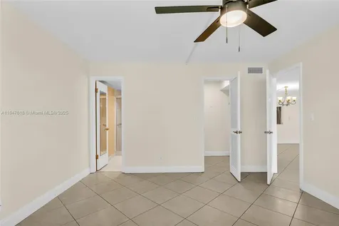 681 S Hollybrook Drive Pembroke Pines FL 33025