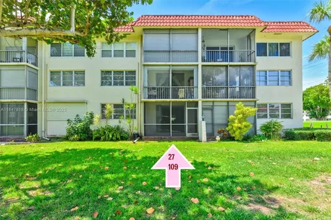 681 S Hollybrook Drive Pembroke Pines FL 33025