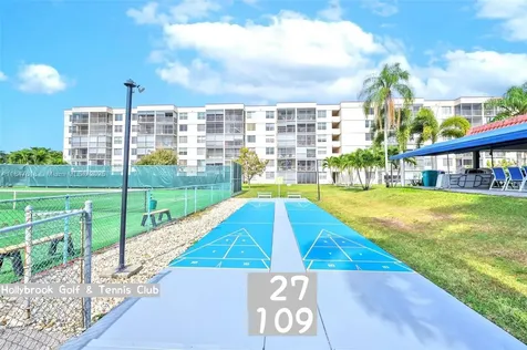 681 S Hollybrook Drive Pembroke Pines FL 33025