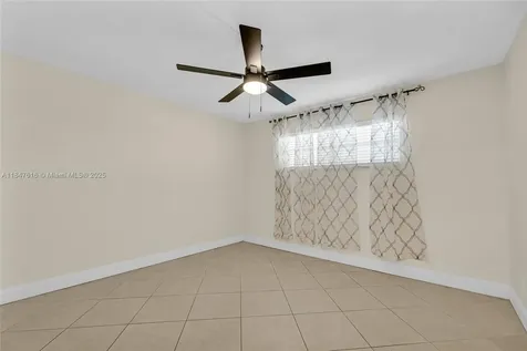 681 S Hollybrook Drive Pembroke Pines FL 33025