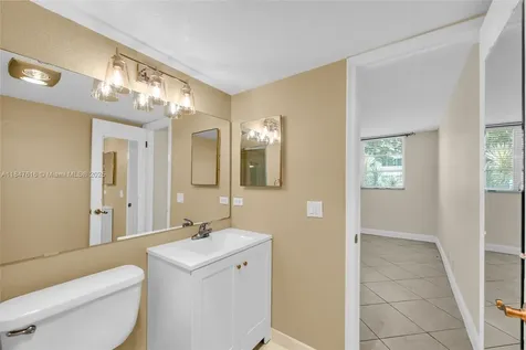 681 S Hollybrook Drive Pembroke Pines FL 33025