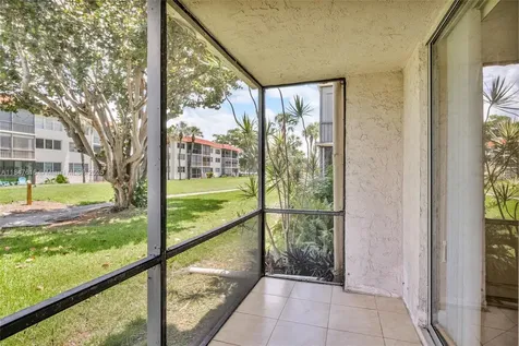 681 S Hollybrook Drive Pembroke Pines FL 33025