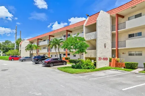 681 S Hollybrook Drive Pembroke Pines FL 33025