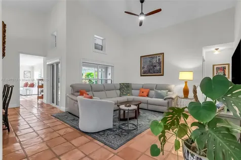 11727 SW 93rd Terrace Miami FL 33186