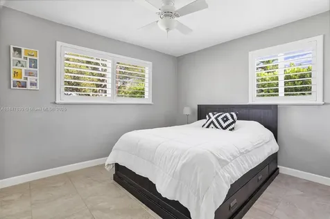 7820 SW 97th Place Miami FL 33173