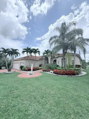 710 Grand Rapids Boulevard Naples FL 34120