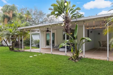16941 SW 88th Avenue Palmetto Bay FL 33157