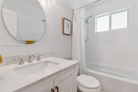 16941 SW 88th Avenue Palmetto Bay FL 33157